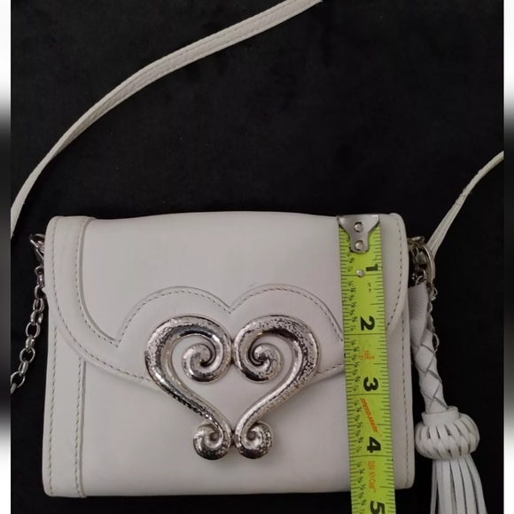 Brighton Genoa Heart White Crossbody Purse Rare - Picture 12 of 16